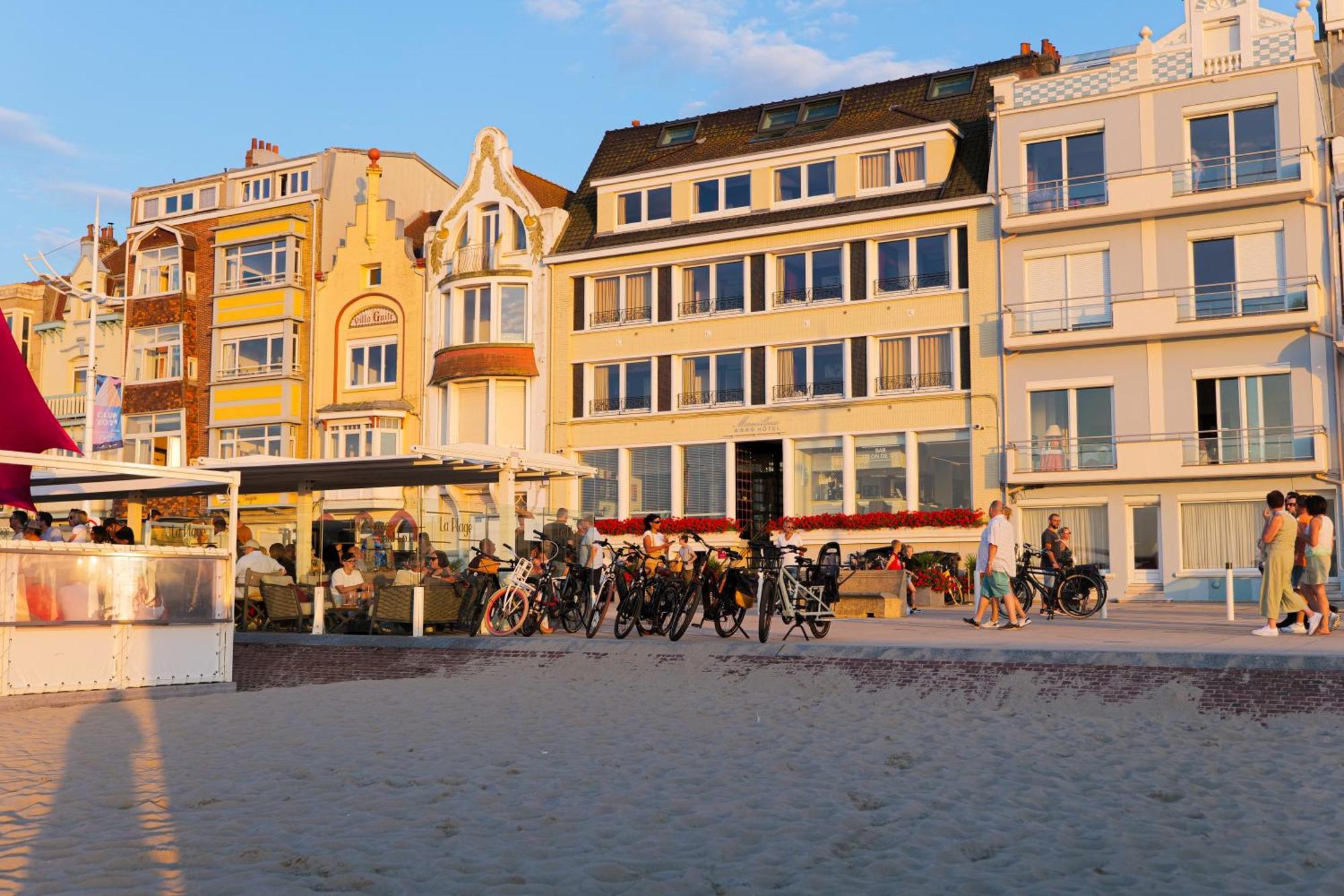 Hotel Merveilleux Cote Mer Dunkirk Exterior photo