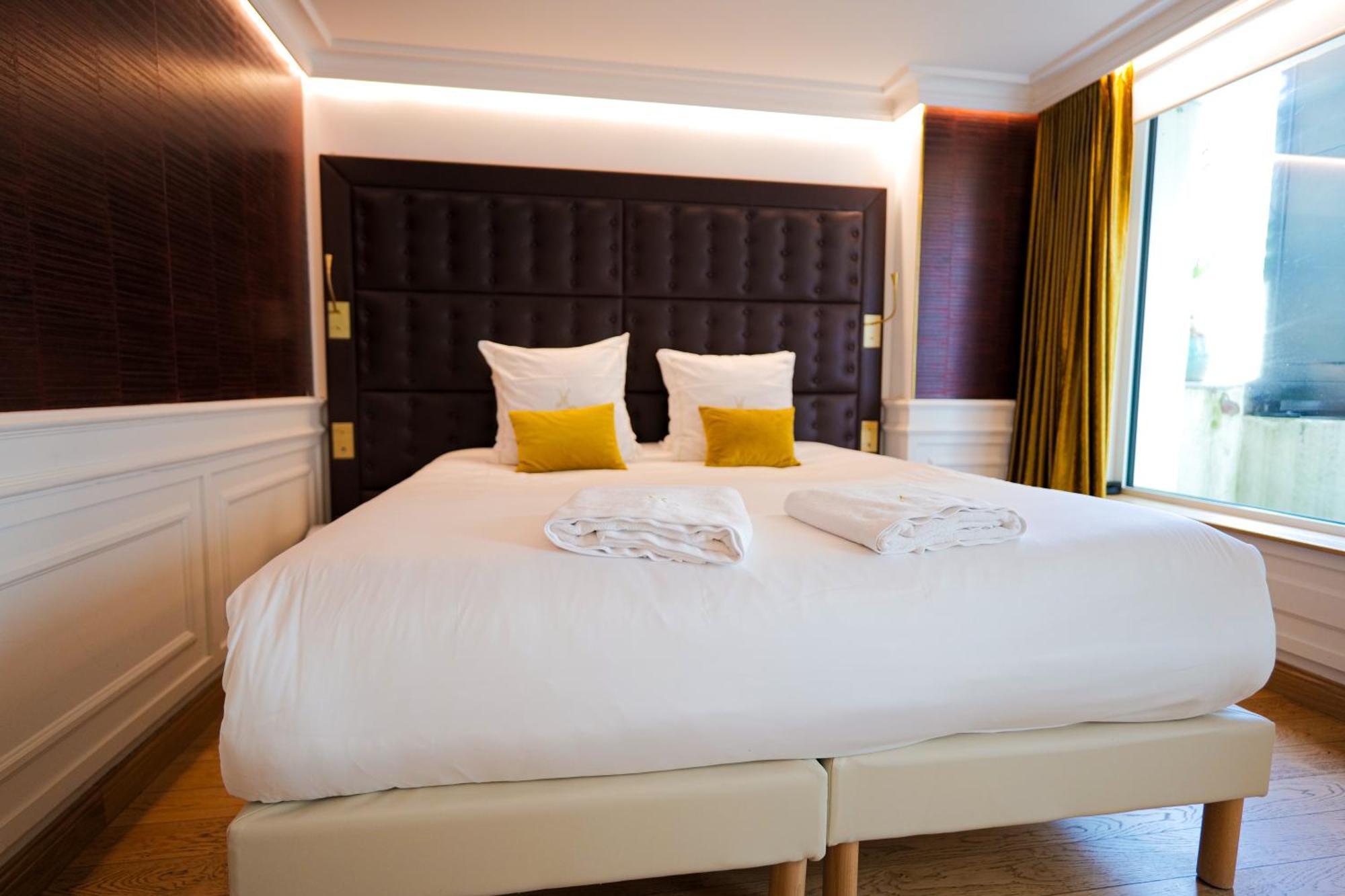 Hotel Merveilleux Cote Mer Dunkirk Exterior photo
