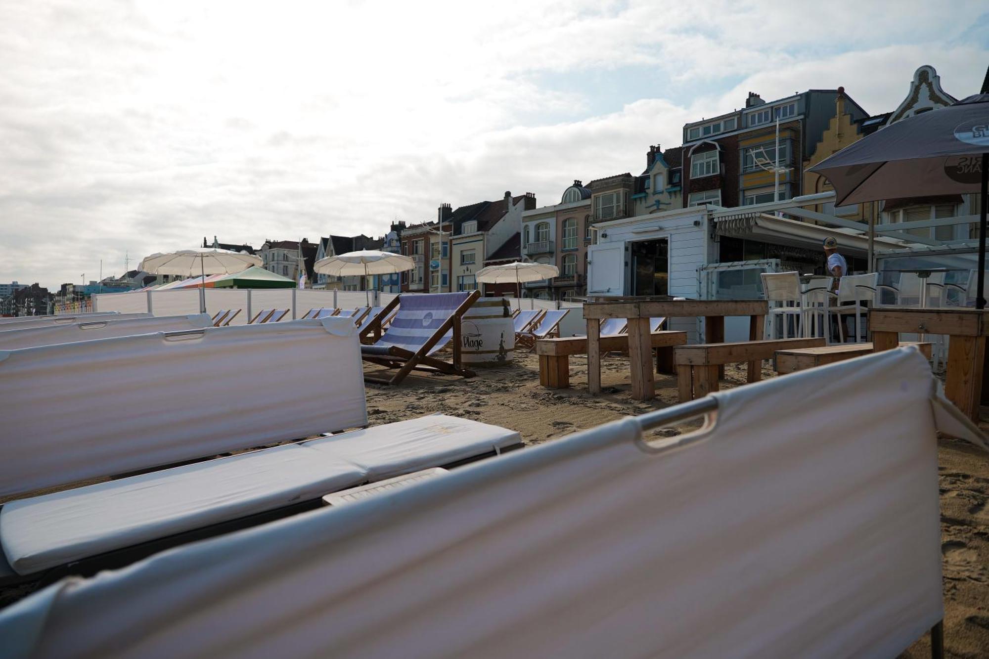 Hotel Merveilleux Cote Mer Dunkirk Exterior photo